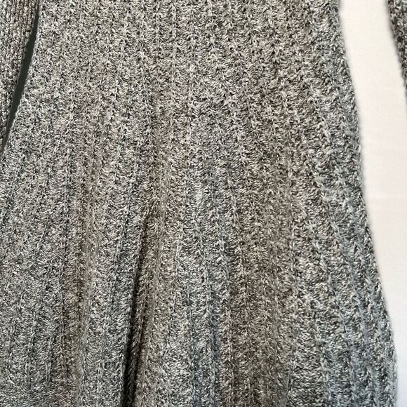 Hollister Gray Knit A-Line Skater Cable Knit Sweater Dress - size Small - Picture 3 of 6
